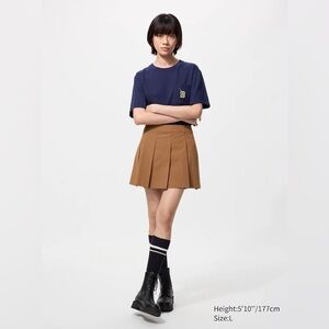 Uniqlo Tan Pleated Skirt